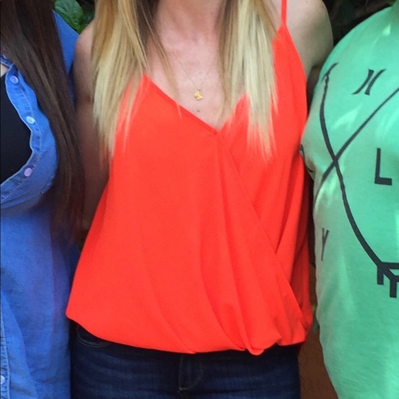 🧚🏼‍♂️ Top - Picture 4 of 6